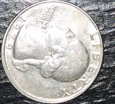 1979-No-Mintmark-Talons-On-Eagle-On-Reverse-Quarter
